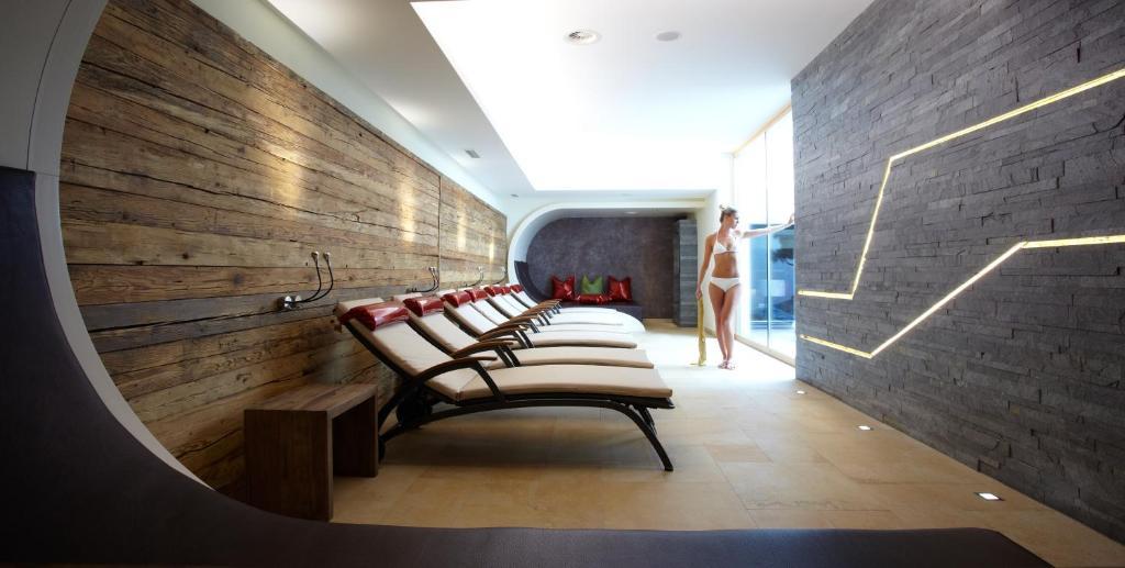 Hotel Tirol イシュグル エクステリア 写真