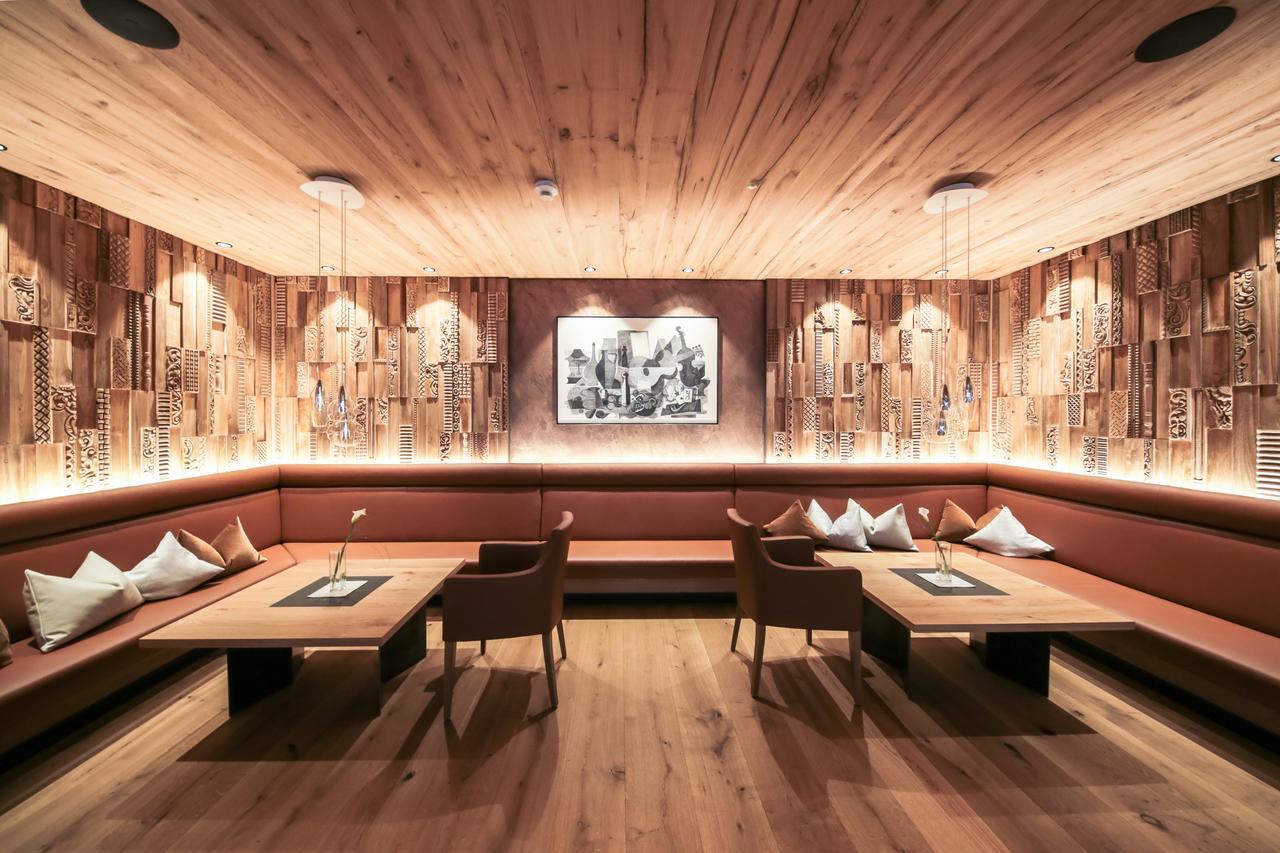 Hotel Tirol イシュグル エクステリア 写真