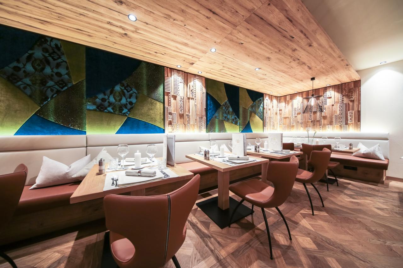 Hotel Tirol イシュグル エクステリア 写真
